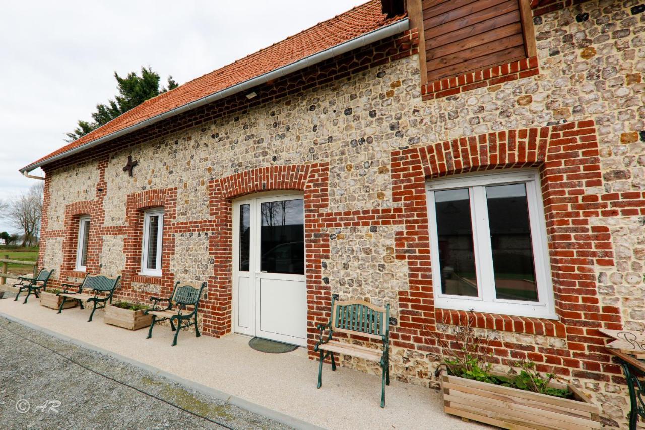 La Grange Aux Hortensias Thiergeville ภายนอก รูปภาพ